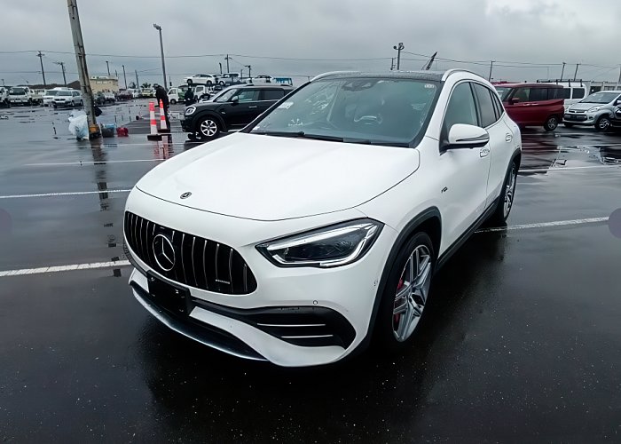 Mercedes GLA 45s